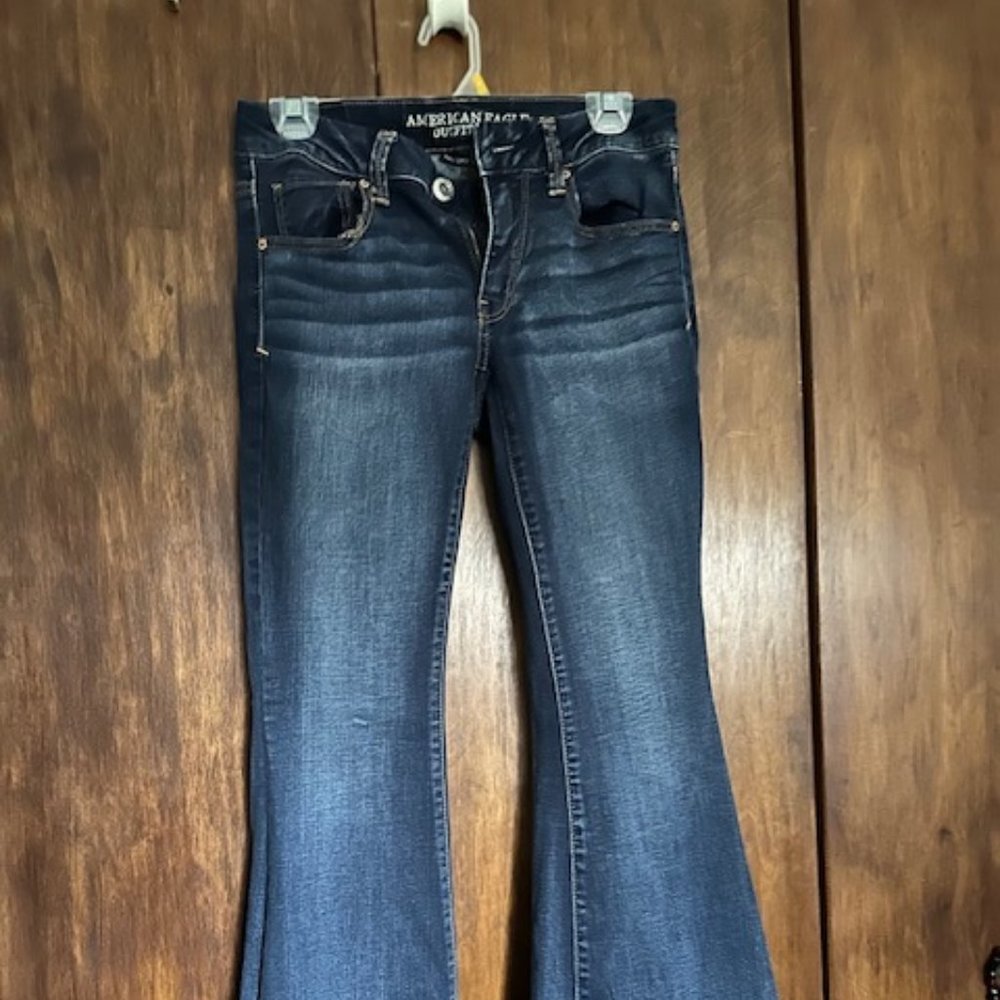 American Eagle Outfitters Boho Artist Flare Jeans - 6 Short